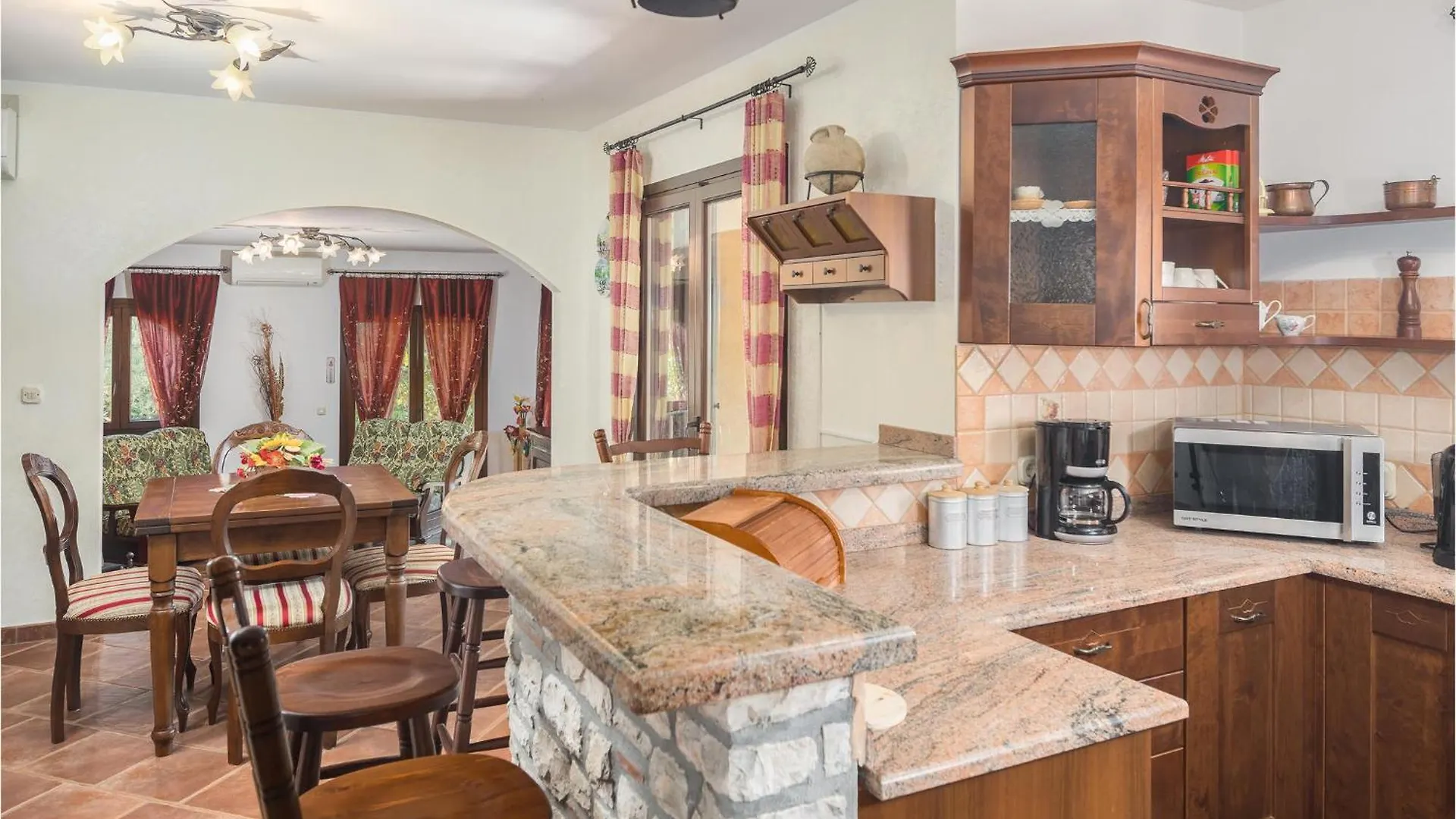 4 Bedroom Awesome Home In Buje Holiday home